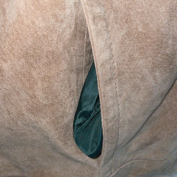 Vintage Ruff Hewn women’s tan leather jacket. Size medium - Picture 4 of 7